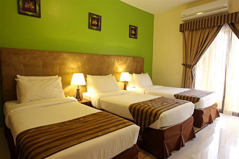 דובאי Hyde Park Hotel מראה חיצוני תמונה