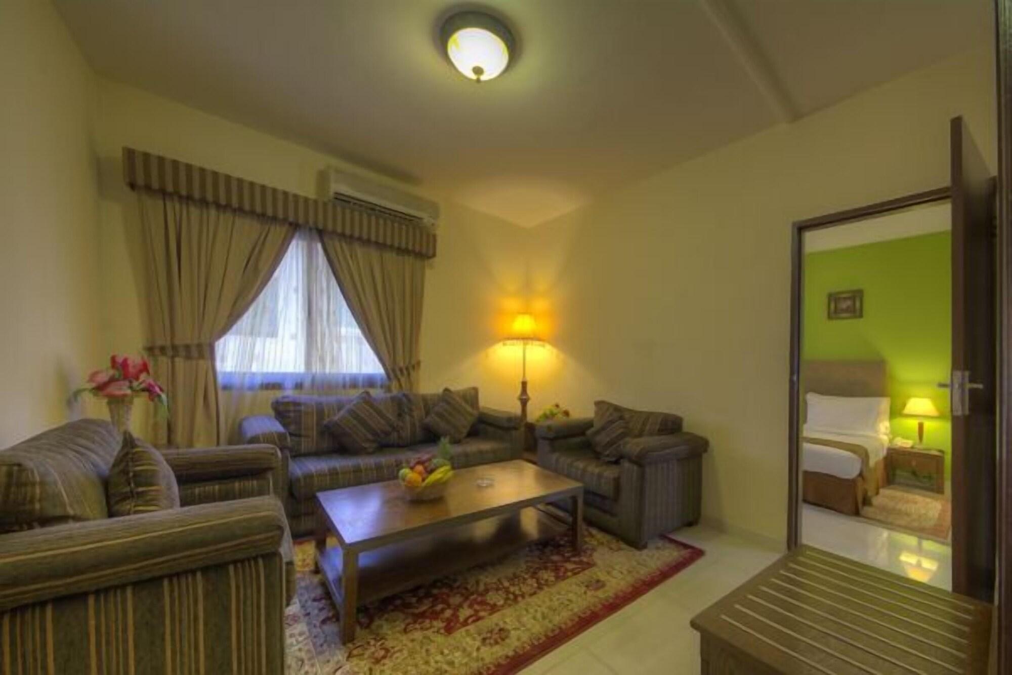 דובאי Hyde Park Hotel מראה חיצוני תמונה