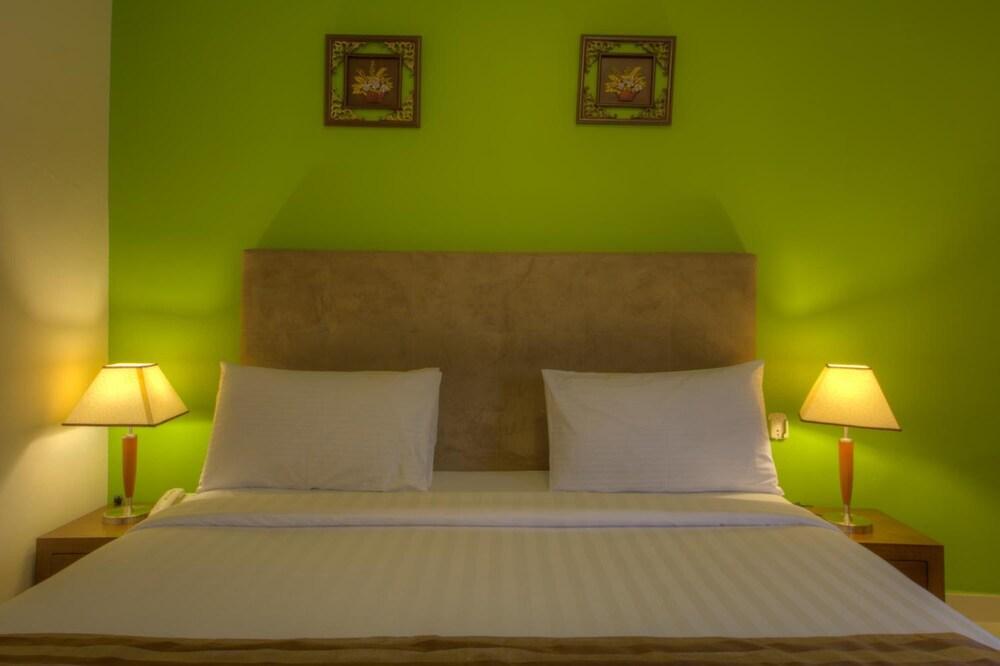 דובאי Hyde Park Hotel מראה חיצוני תמונה
