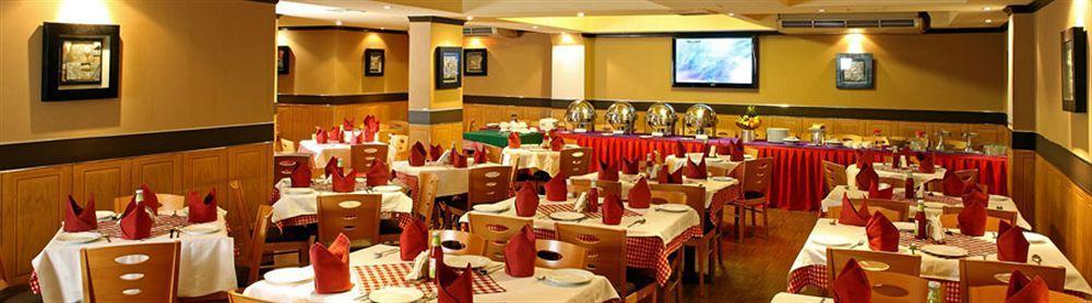 דובאי Hyde Park Hotel מראה חיצוני תמונה